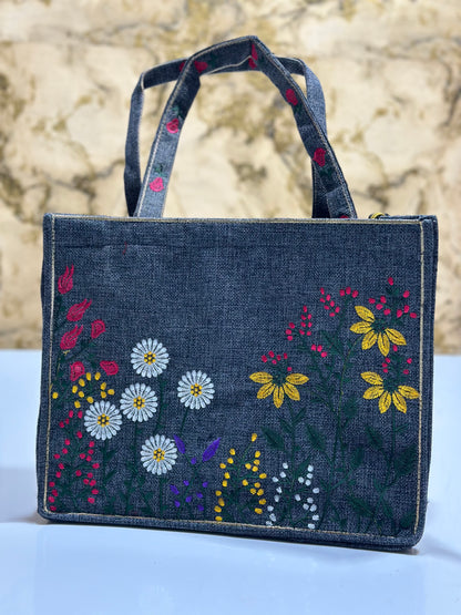 Embroidered Hand Bags (Ajwa151509)