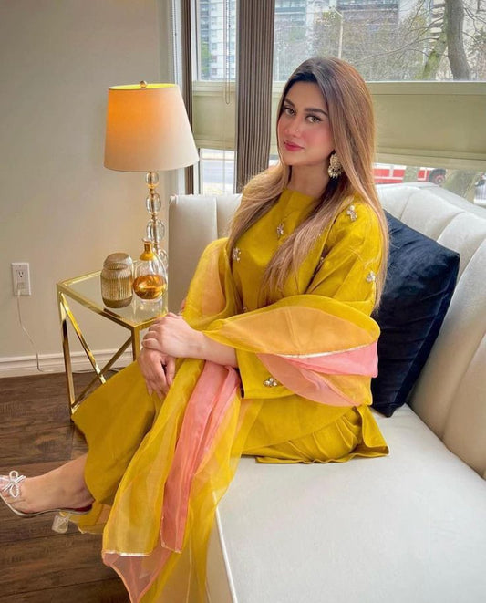 3 PIECE - KATAN SILK HANDWORK SUIT UNSTITCHED (Ajwa10591)