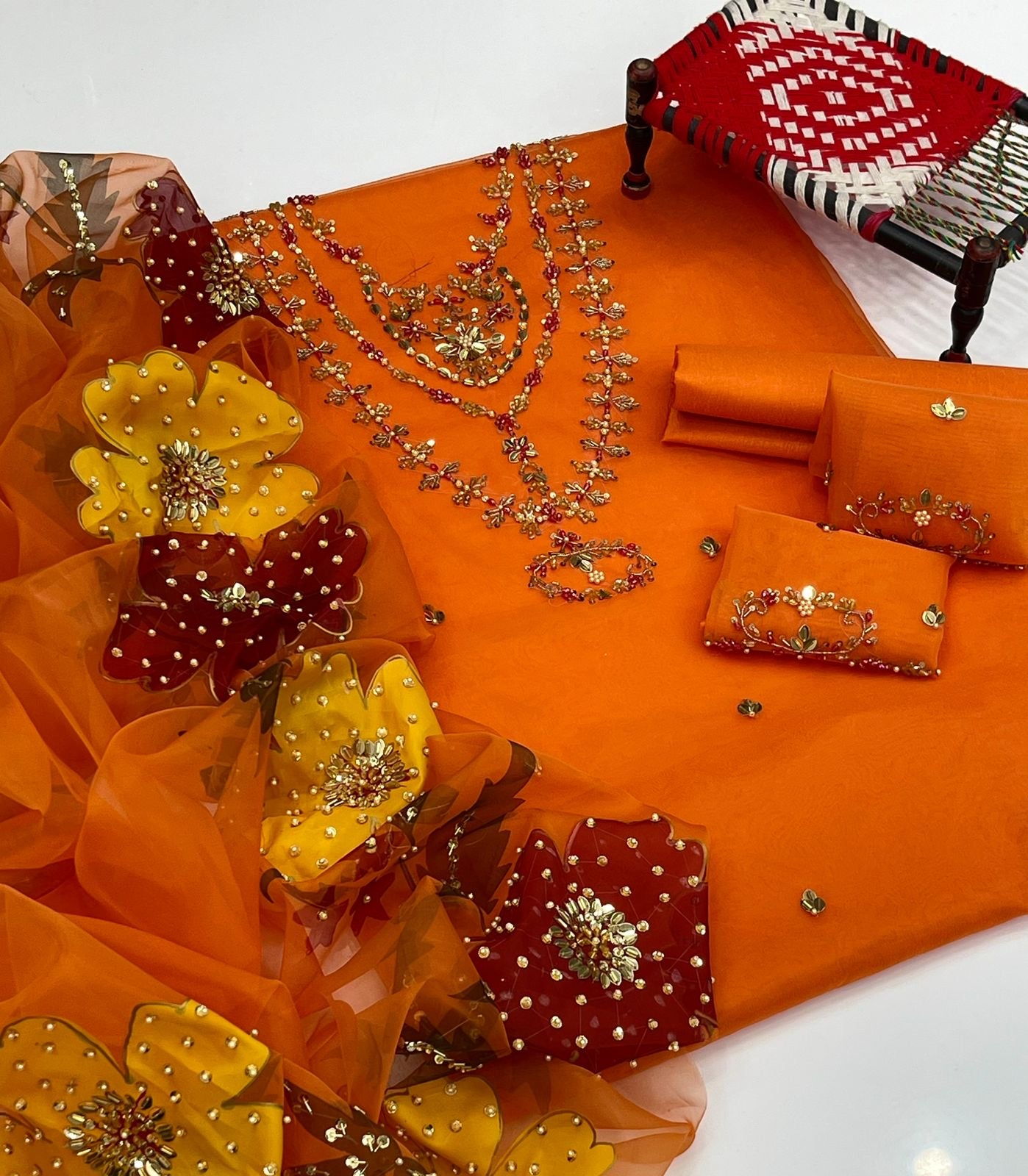 3 PIECE - HAAR GALA BURSH PAINT SUIT.