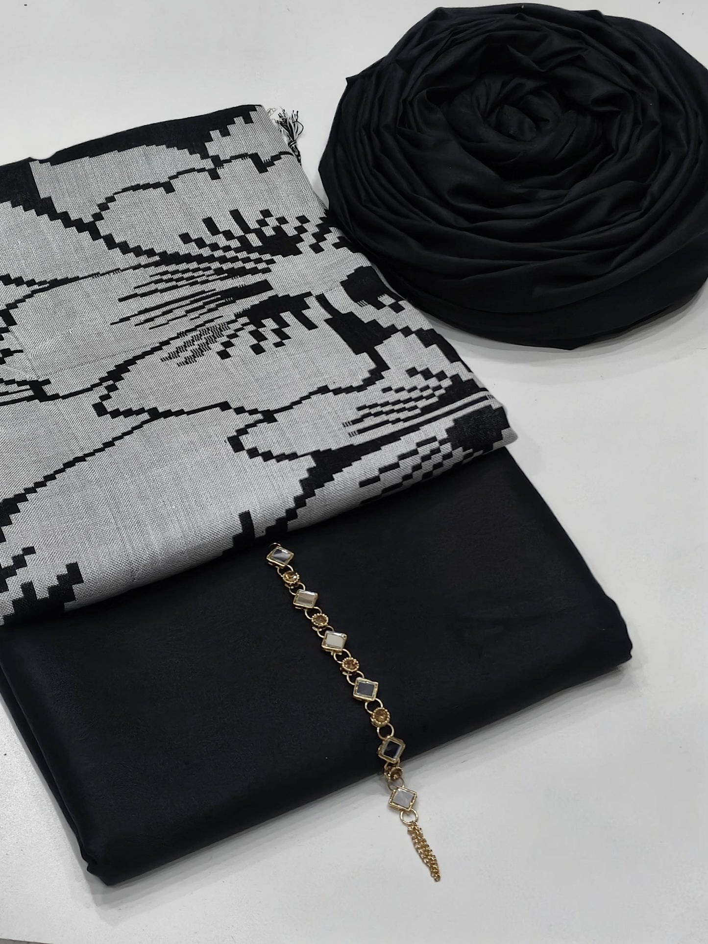 *Latest New 3pc Winter Collection*