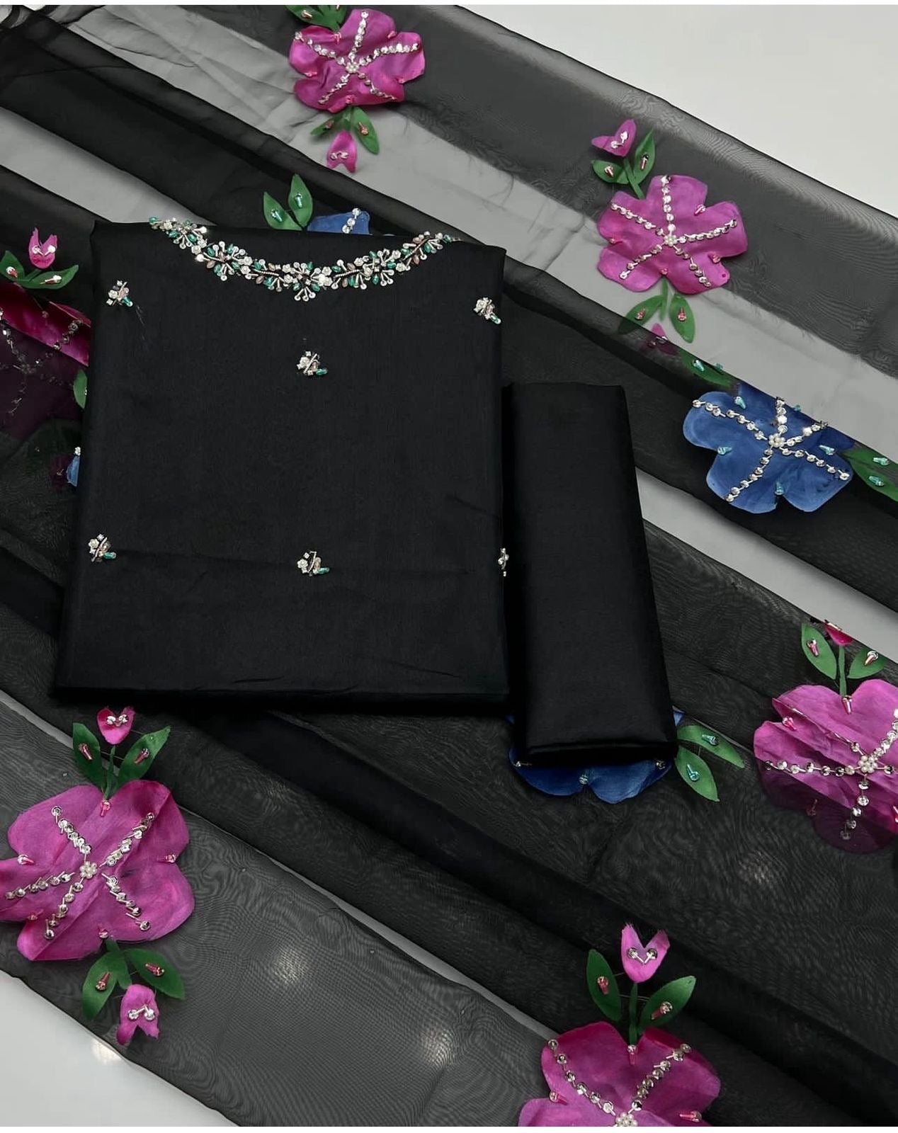 Ajwa’s Trending Kataan silk 3pc dress