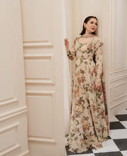 3 PIECE - SHAMOZE SILK PRINT UNSTITCHED SUIT.