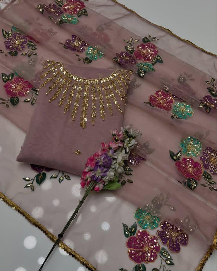 3 piece dress beautiful & Stunning handwork