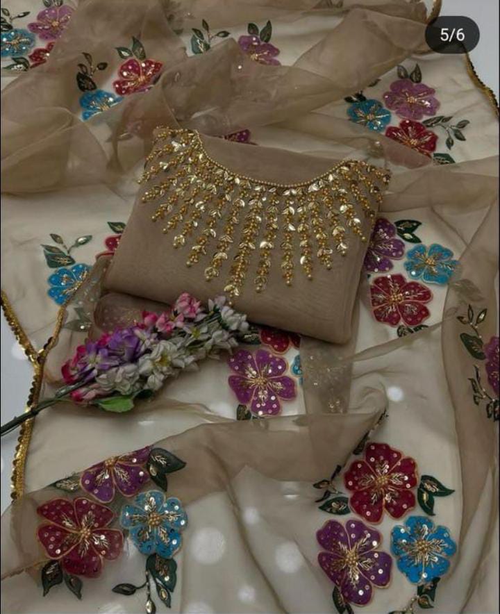 3 piece dress beautiful & Stunning handwork