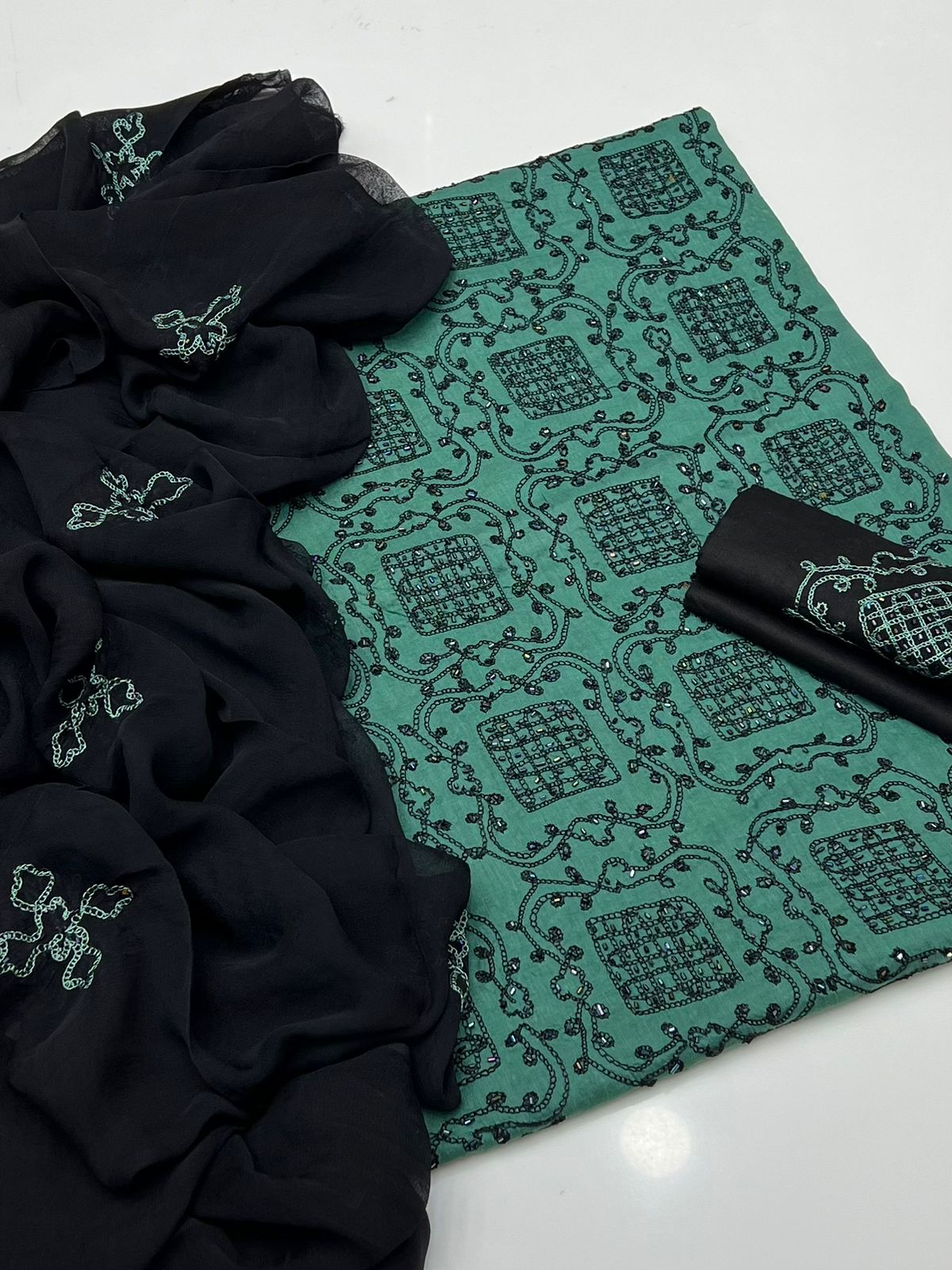 Handmade 3pc Suit Aar Cut Dana Work On Lawn Full Shirt Jall